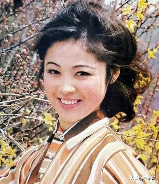 高山下的花环演员日常趣事与情感纽带揭秘