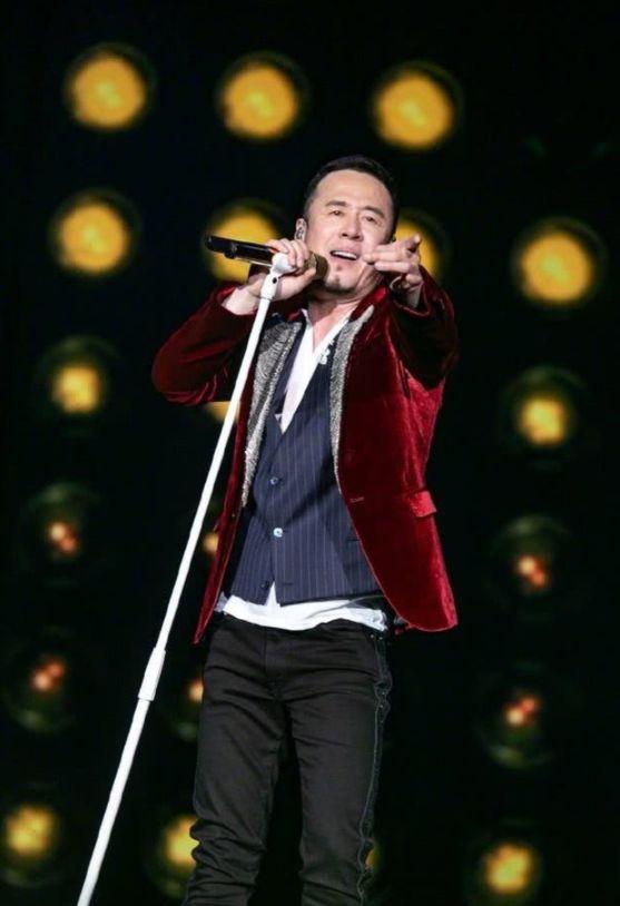 刀郎最新歌曲揭秘，小巷深处的音乐与美食之旅