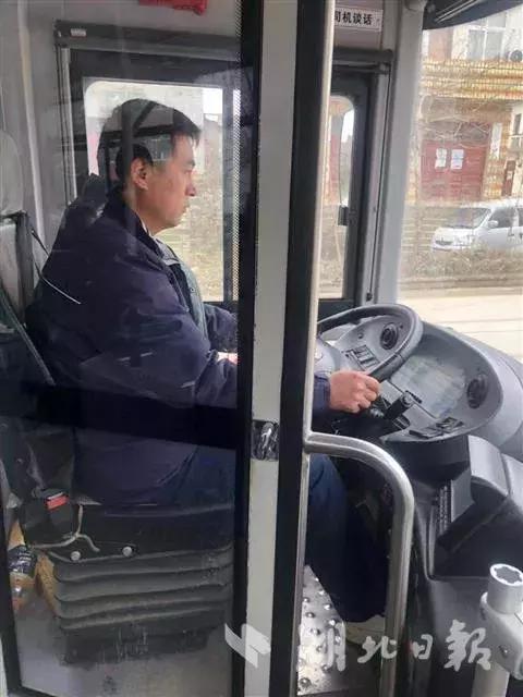 咸宁司机最新招聘信息详解，观点论述与招聘趋势分析